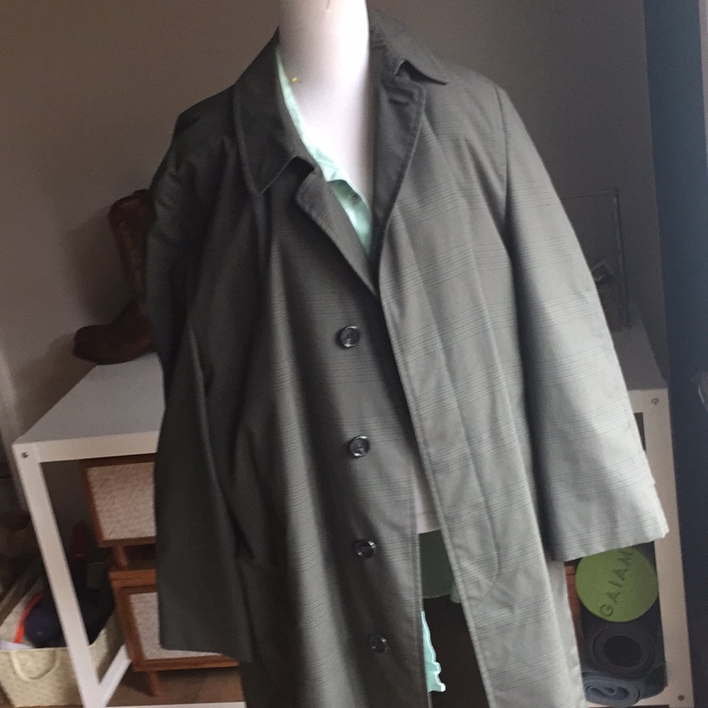 Vintage London Fog Clipper mill plaid rain coat